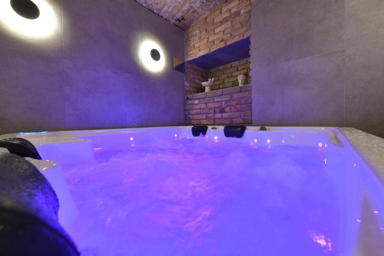 Royal Wellness And Spa Ruma Exterior foto